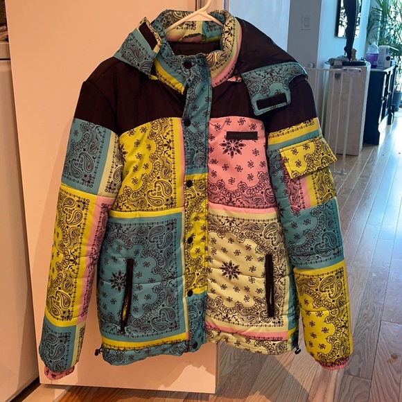 Bandana Puffer Jacket - Picture 3 of 5